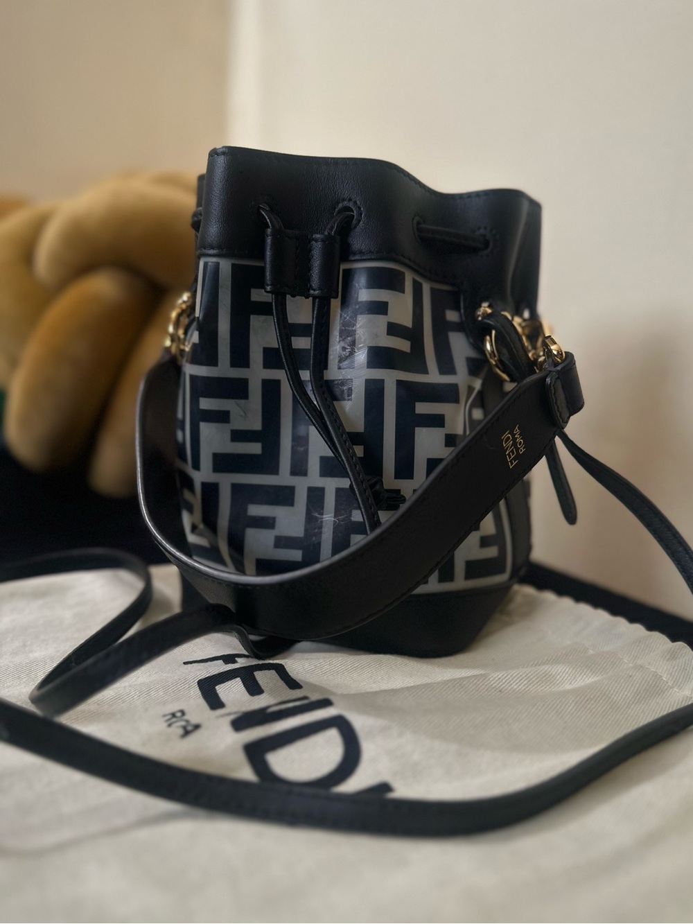 Fendi Mon Tresor Mini Bucket Bag